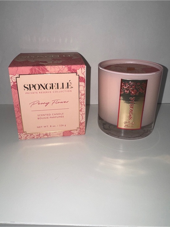 Spongelle Other - Spongelle peony flower candle